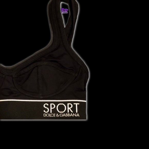 Vintage Dolce & Gabbana Black & White Vintage Sport shorts & sport bra - Picture 5 of 11